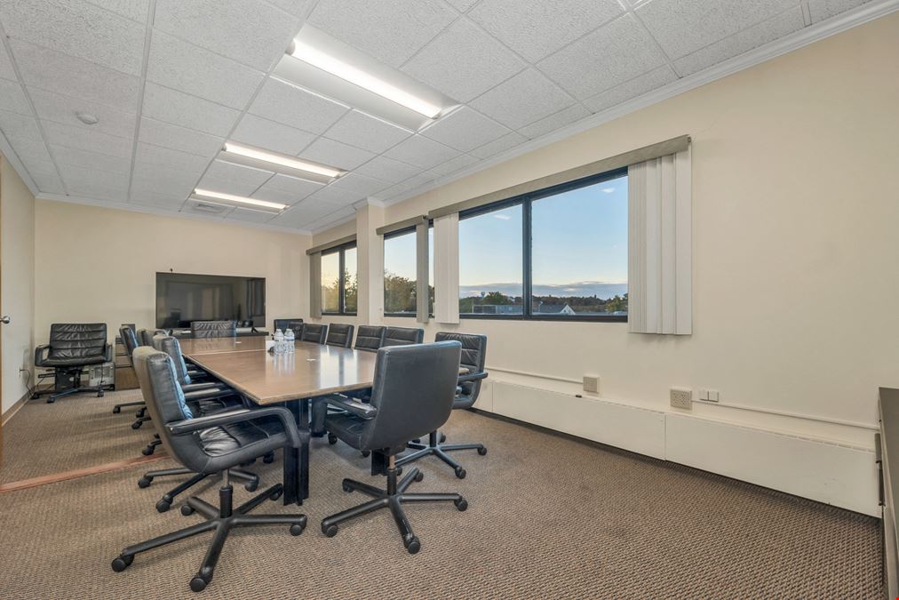 231 Sutton Street Units 2A+2B