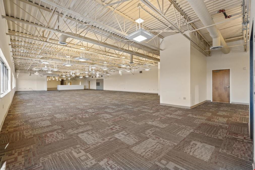 Midpark Road 2,600-22,000 SF Avail. Bus/Ind Park