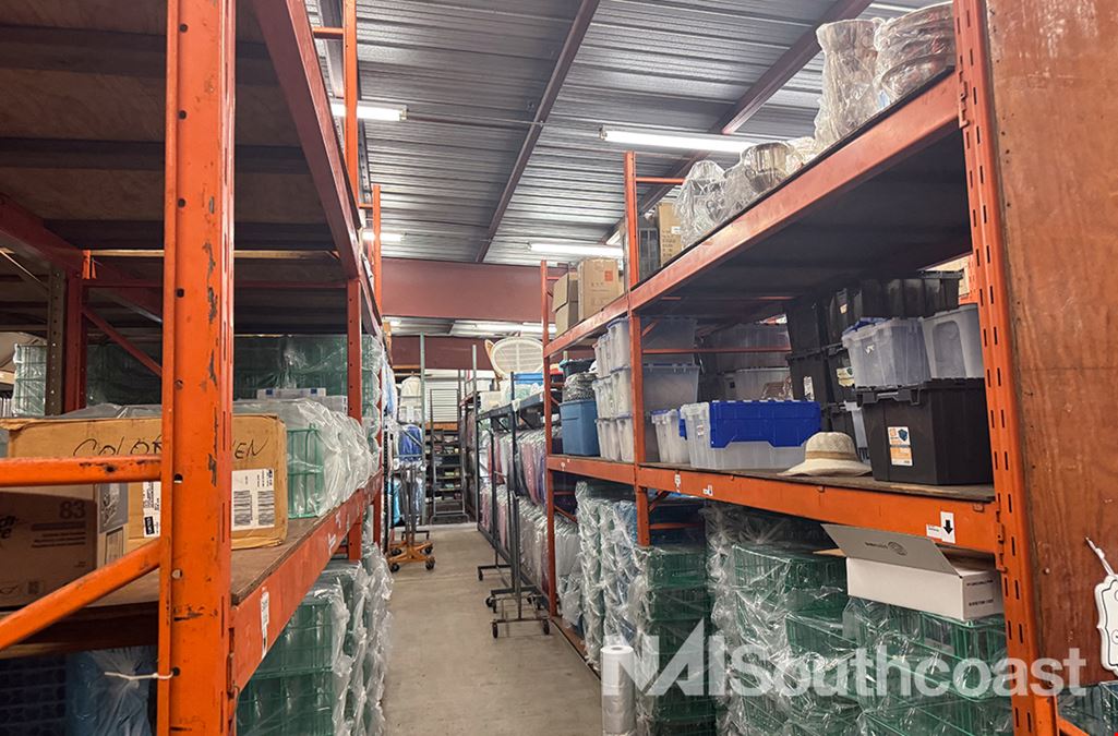 ±10,872 SF Warehouse With Office Space