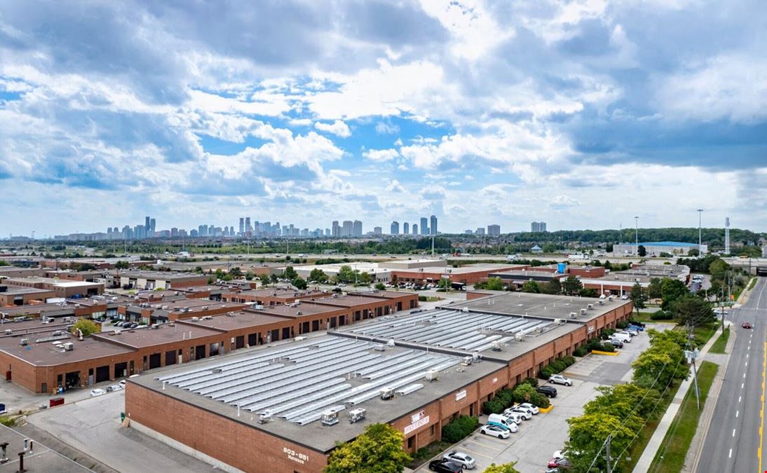 919 Matheson Blvd E, Mississauga, ON L4W 2R7