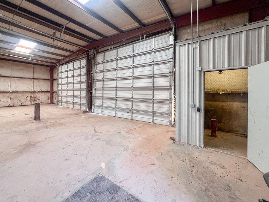 6610 E Hwy 80 & 6618 E Hwy 80 