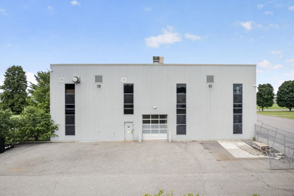 5500 Canotek Road