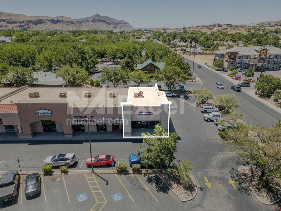 Retail Condo at Grand Circle Plaza