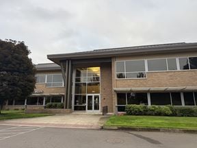 520 Hawthorne Ave SE, Suite 200