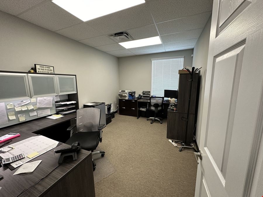 SMART Office Clyde Park | Office Suite For Lease