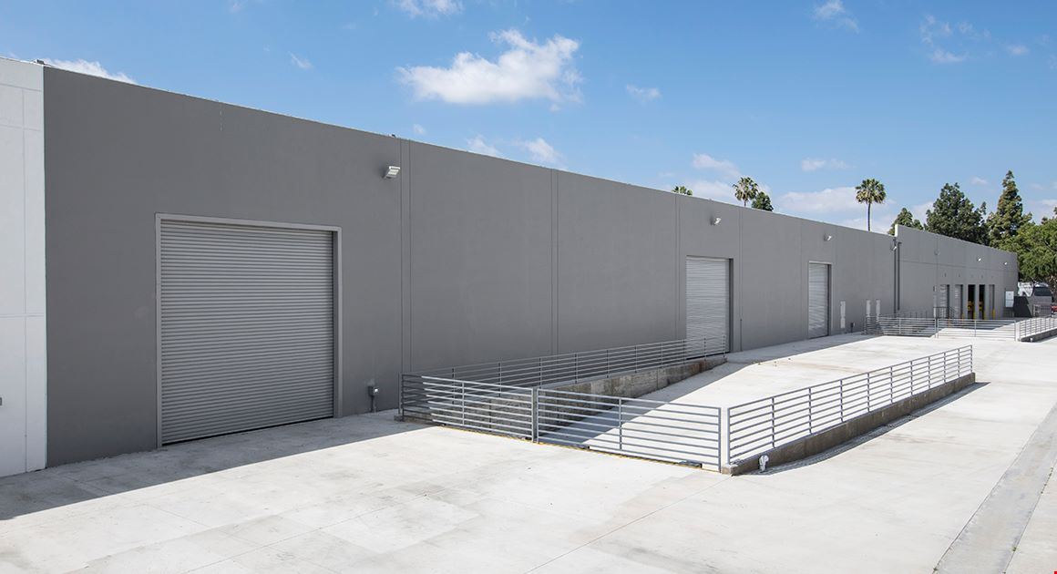 16121 Carmenita Road