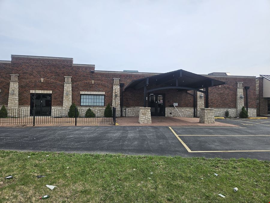 Former Restaurant on Southwest Highway