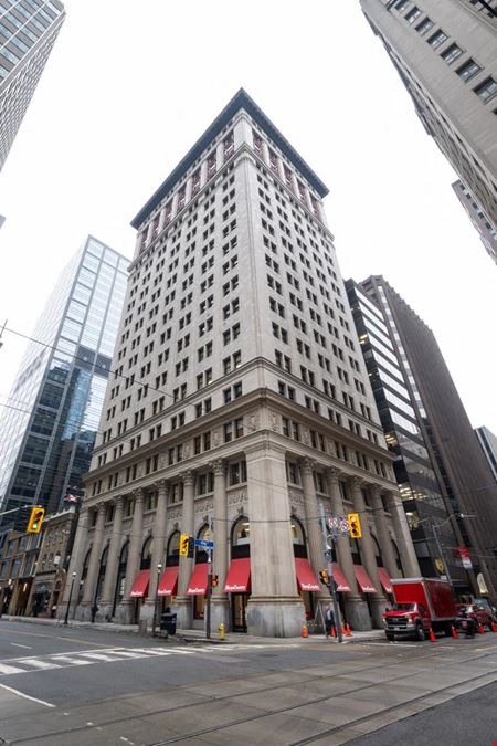 8 King Street East
