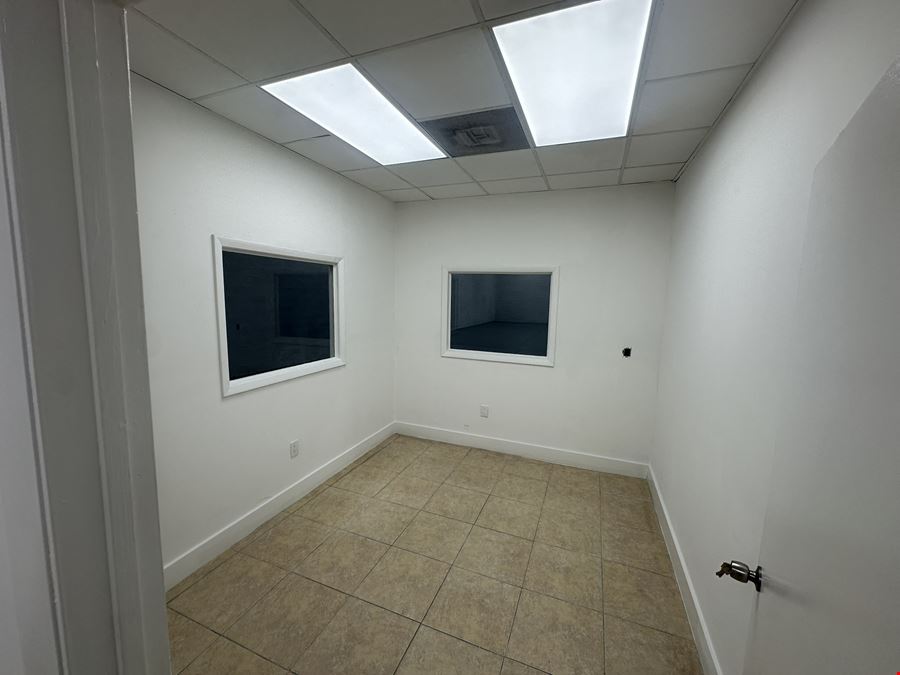 2860 NW 72nd Ave