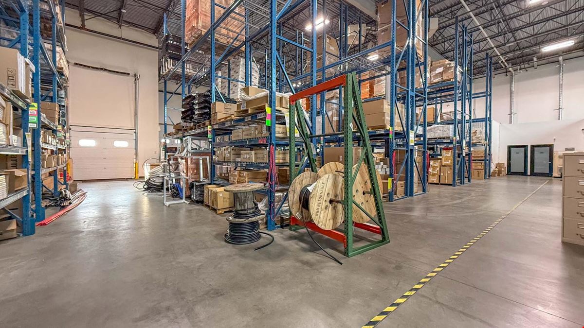 Centrally located industrial end-cap for sublease in the West Kelowna Business Park.