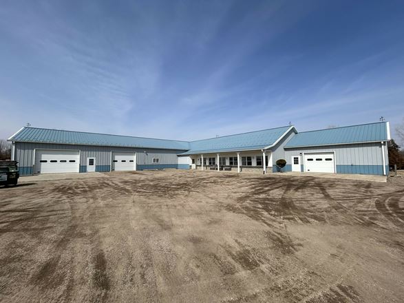 Preview of Industrial space for Sale at 756 Main Street West