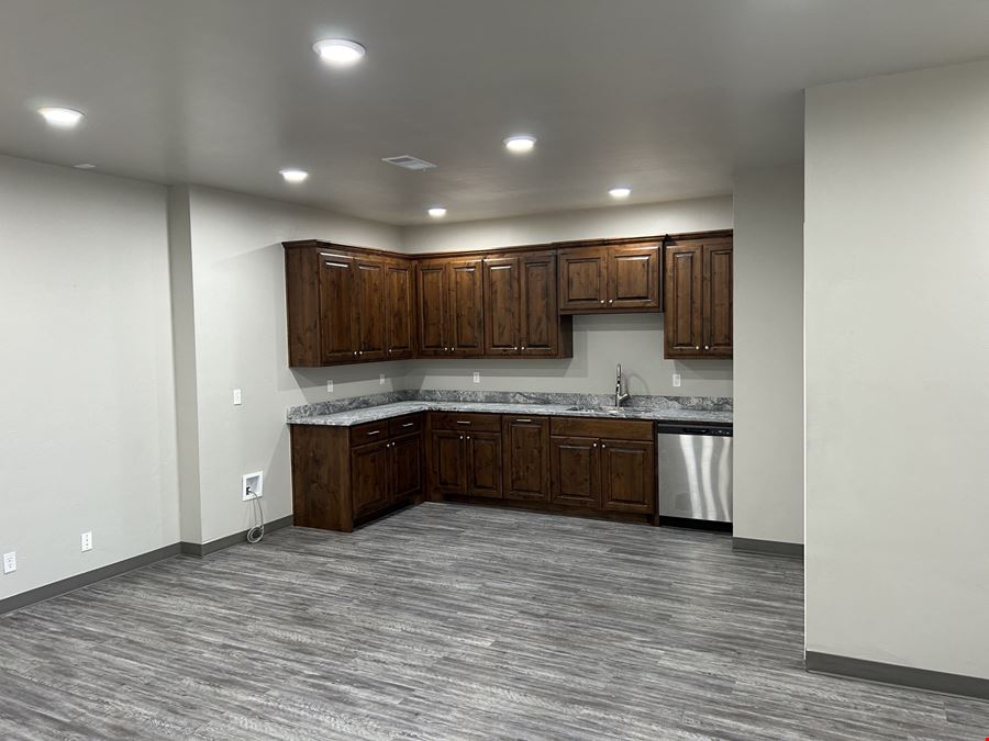 10200 Colby