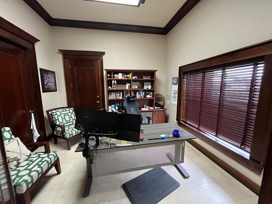 Professional Office Space - West Side of Destin