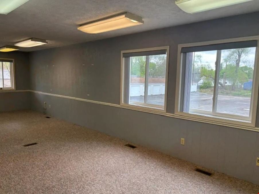 Premium Office Suites for Lease - Grand River & Waverly - Lansing Area