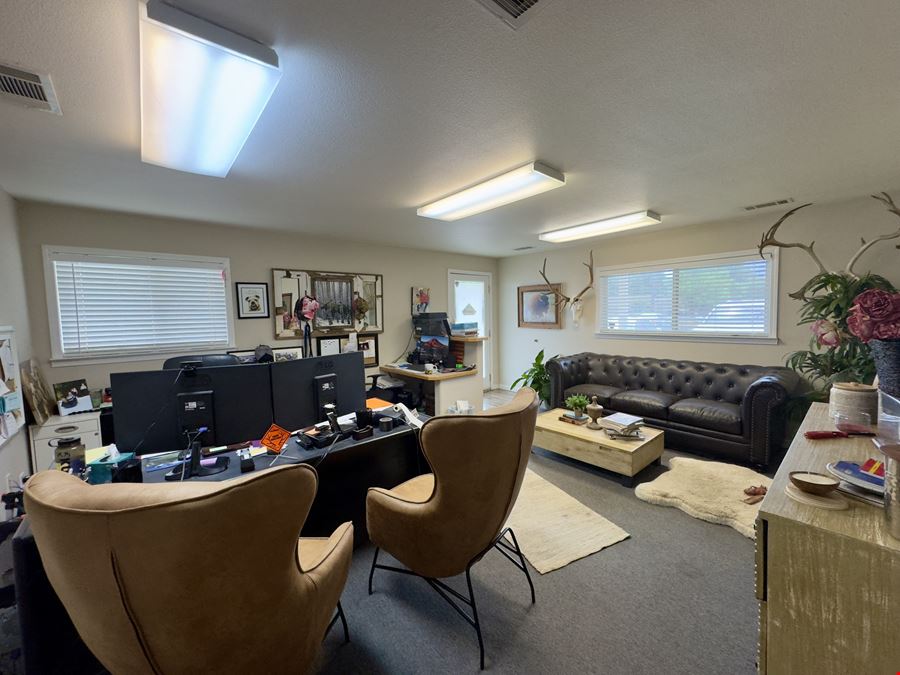 Affordable office with fenced yard space