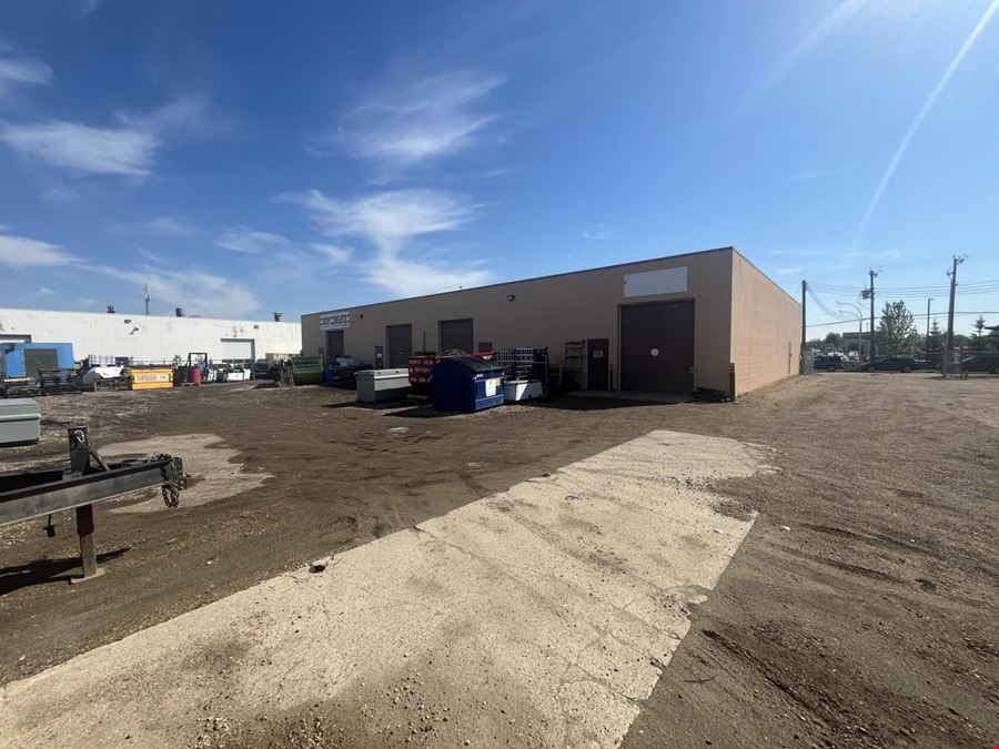 7520 49 Street