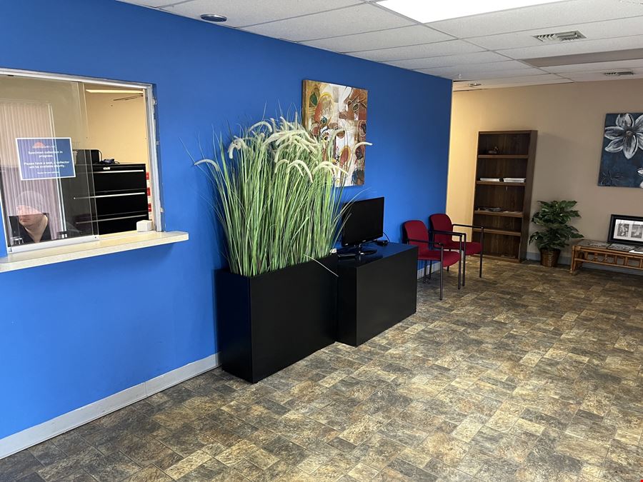 6202 Presidential Court Unit A, 2,050 Square Feet Medical Office Fort Myers, FL 33919