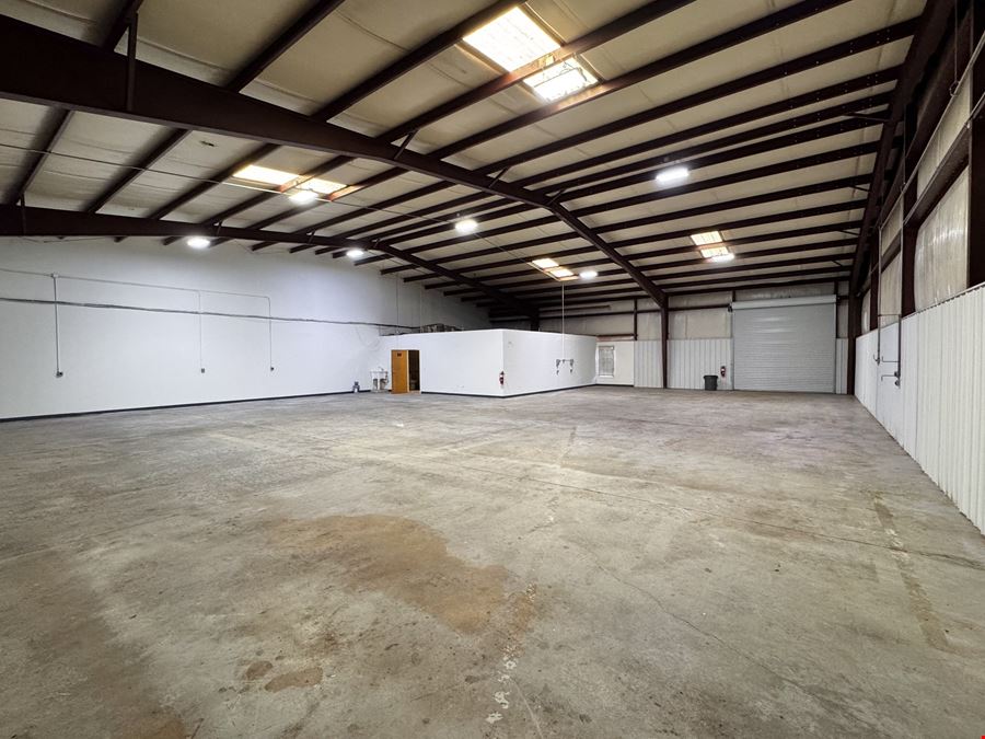 INDUSTRIAL BUILDING FOR LEASE