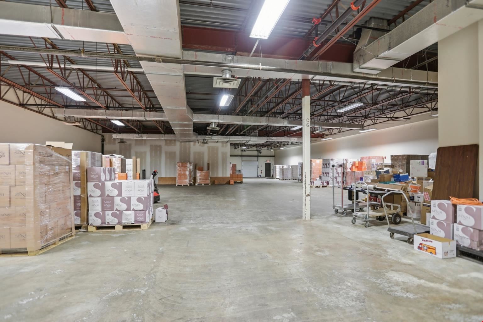 Exceptional Industrial Flex Condominium Unit for Lease in Lawrence, MA