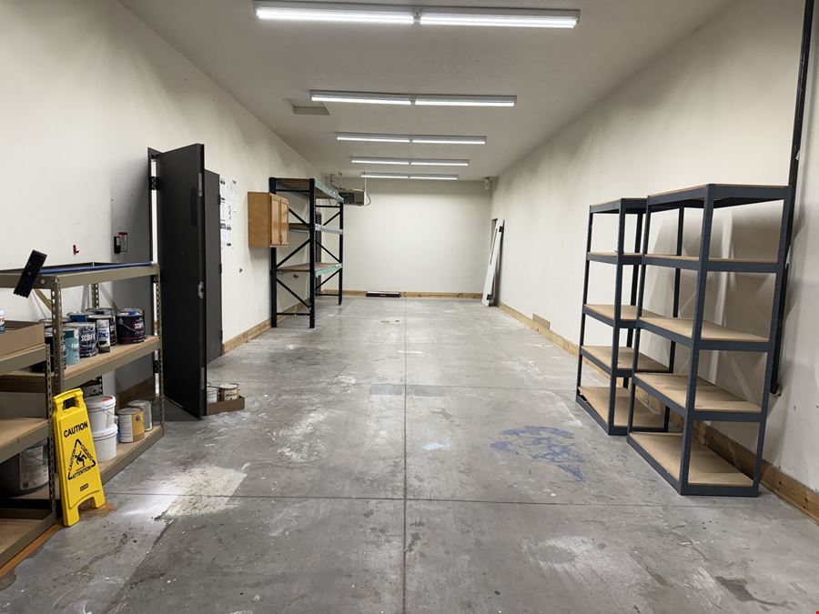 Strategically Positioned Retail Building on Hamilton Blvd