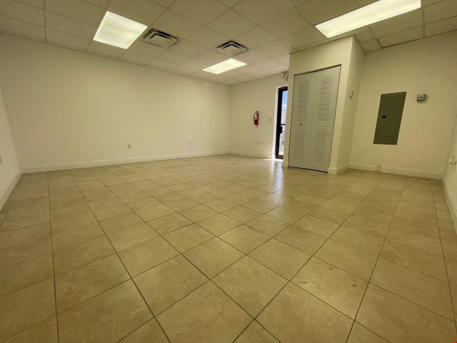 2878 NW 72nd Ave