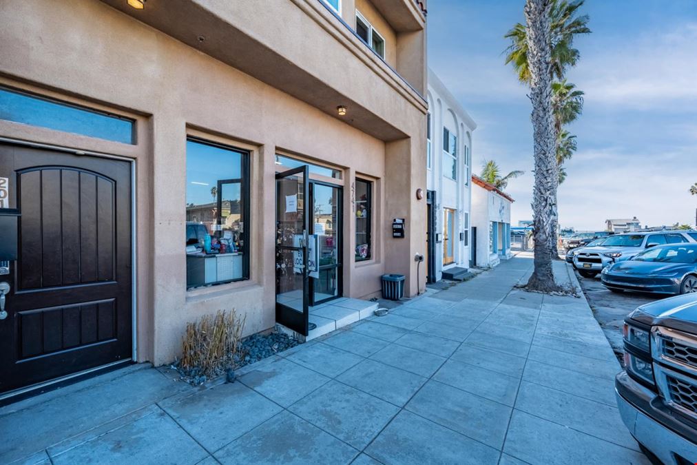 4741Point Loma 