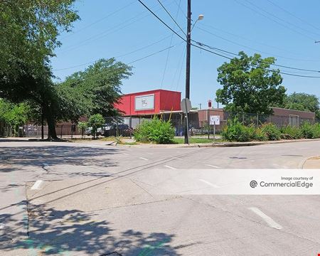 Preview of Industrial space for Rent at 3917 Willow St.