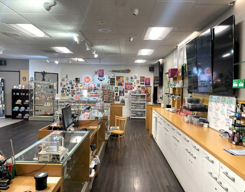 High Cash Flow Business with Drive-Thru Property on .81 AC
