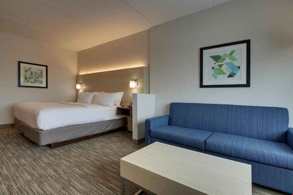 Holiday Inn Express & Suites - Elizabethtown, KY 