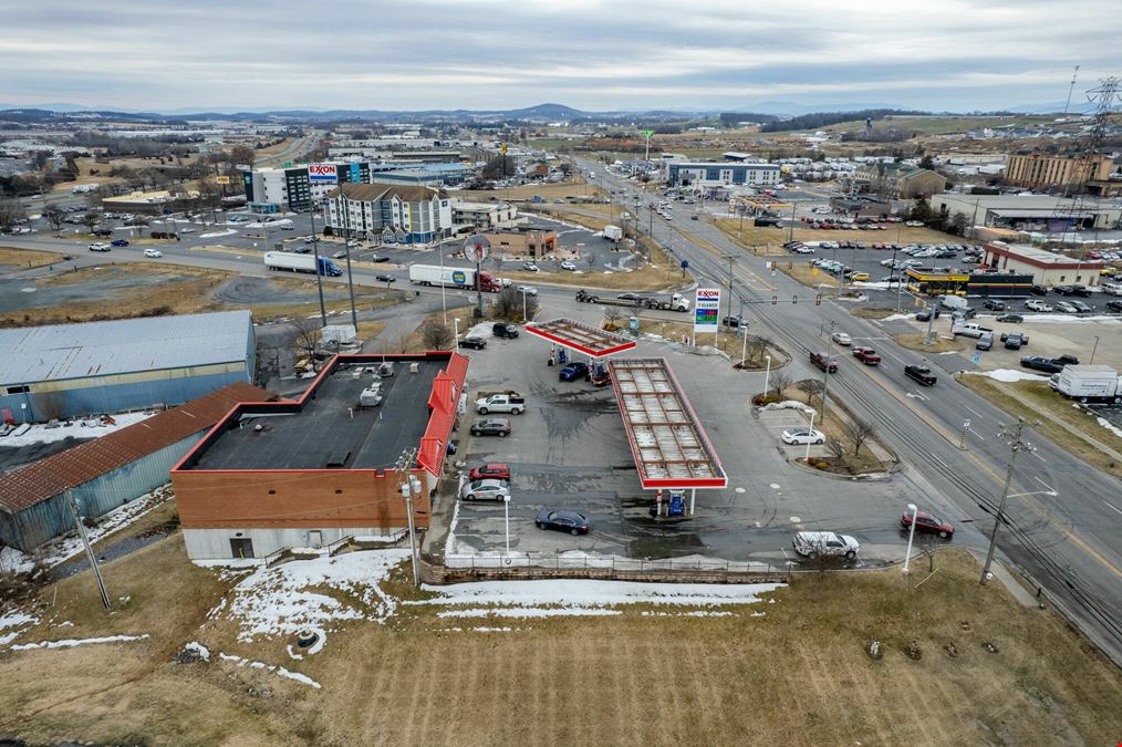 FOR LEASE – New End-Cap Retail Space | 2,006 SF | High Traffic Location
