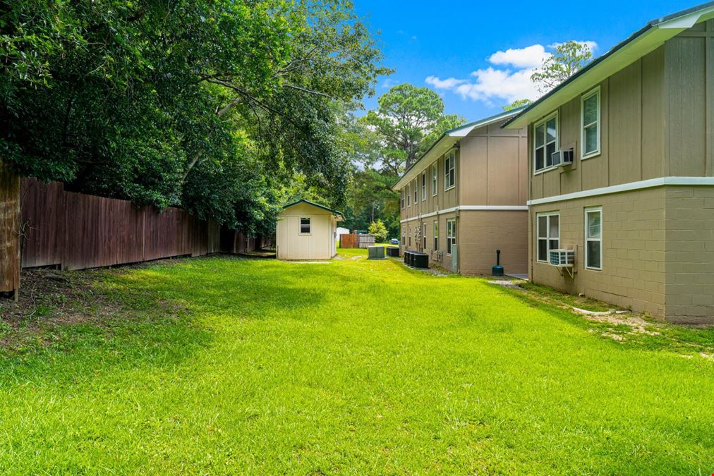 872 Deer Wood Ln