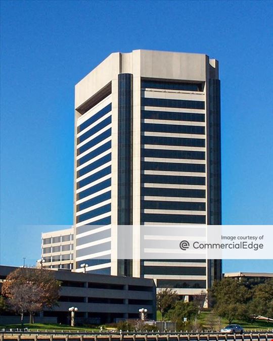 The Point at Las Colinas