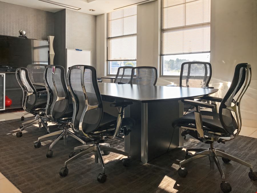 Regus - Frederick – Westview Village