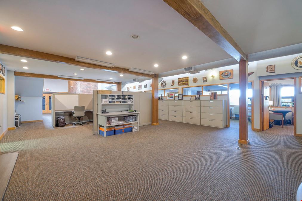 8880 Ballentine St