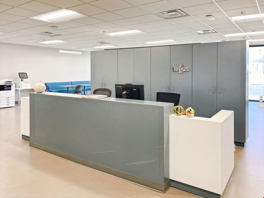Regus - Tallahassee - Monroe St