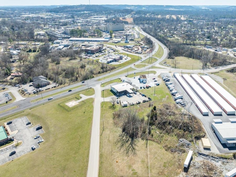1 Tradewind Dr, Columbia TN