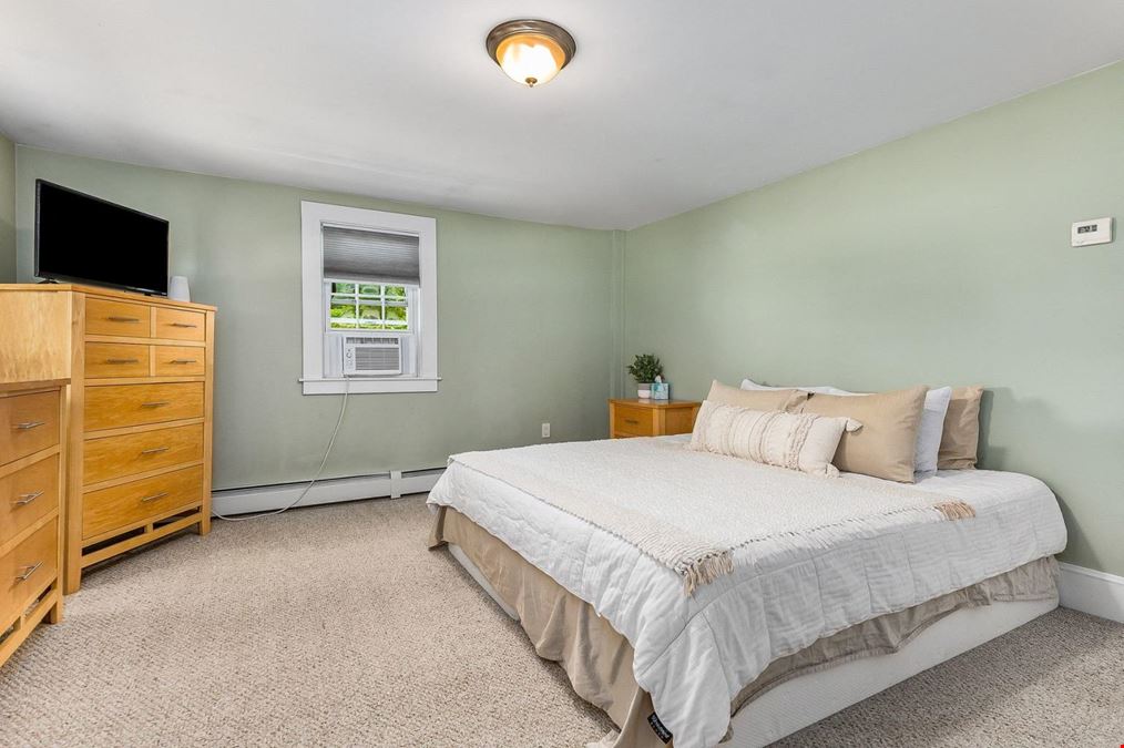 Mixed-use Investment Opportunity in Merrimac, MA