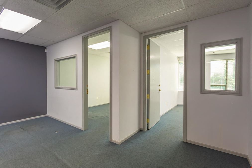 103 & 203 3855 Henning Drive