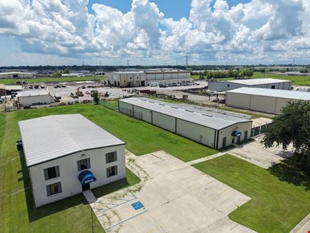 Preview of Industrial space for Rent at 450 & 465 Rosenwald St