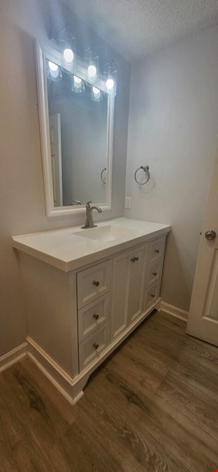 Creekview Apartments