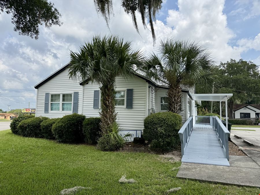 2,246sf Office + Vacant Lot Hwy 441