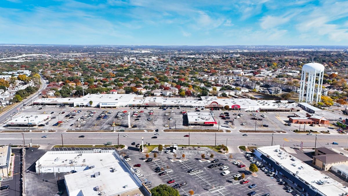 2335 – 2357 NW Military Hwy