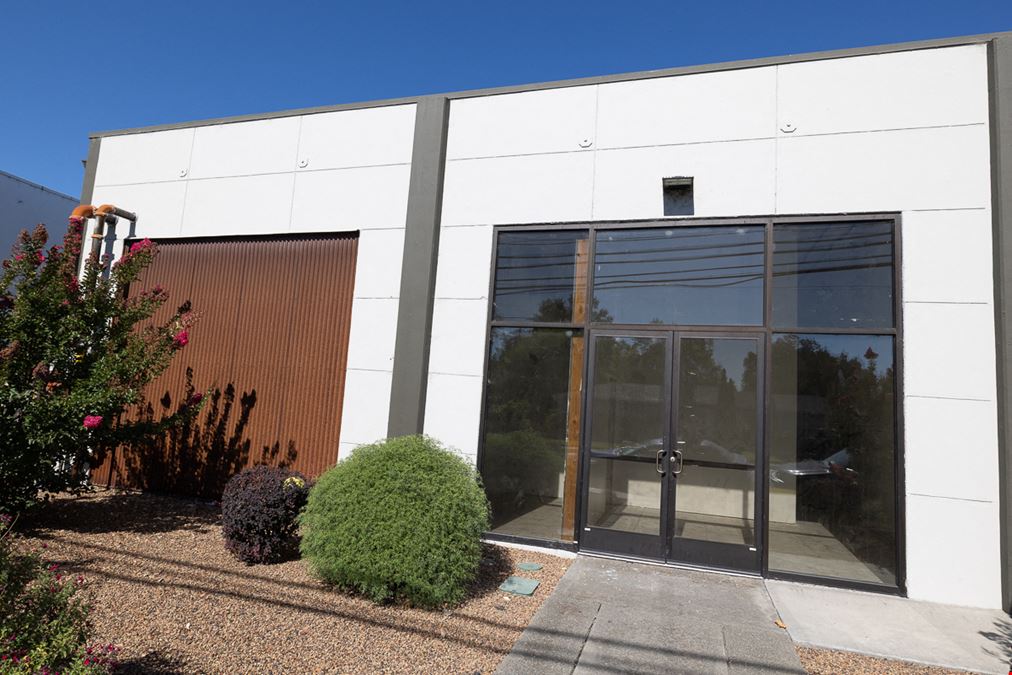 3075 Coffey Lane, Suite B