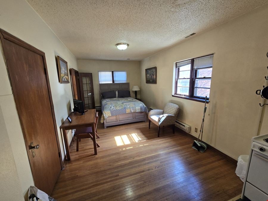 La Salle Apartments