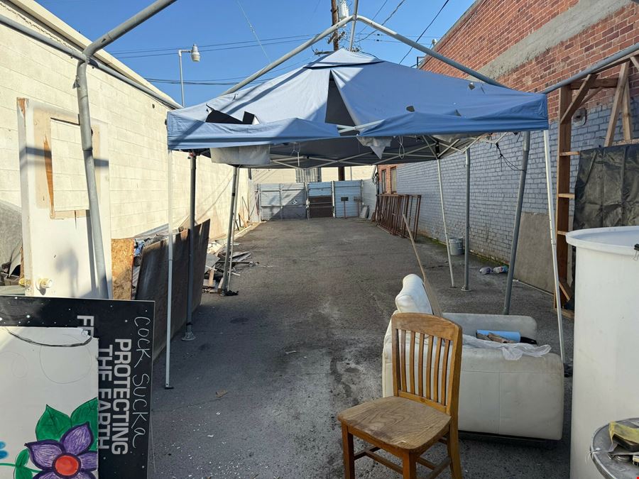 Prime Office/Warehouse Spaces in Fresno