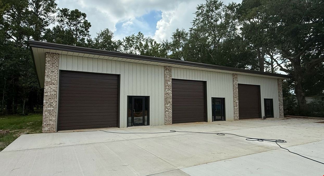 Small Bay Commercial - Ocean Springs / Biloxi