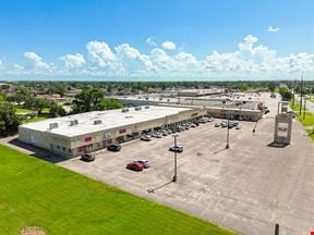 Retail and Office Spaces at Chef Menteur Mall