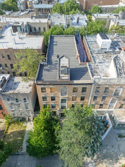 554 Eastern Pkwy