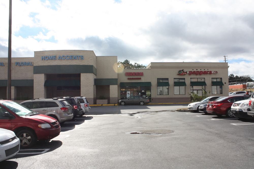 Turtle Creek Corner Shopping Center