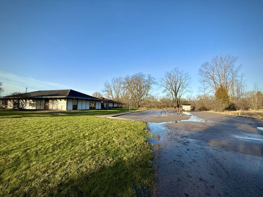 Office Building on 3.55 Acres Across from Costco